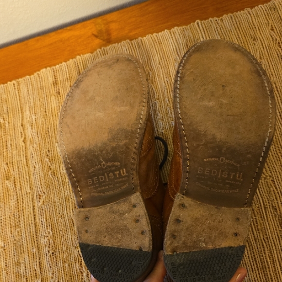 Bed Stu Womens Brown Leather Wingtip Oxford Shoe, Cobbler Series - Picture 6 of 6